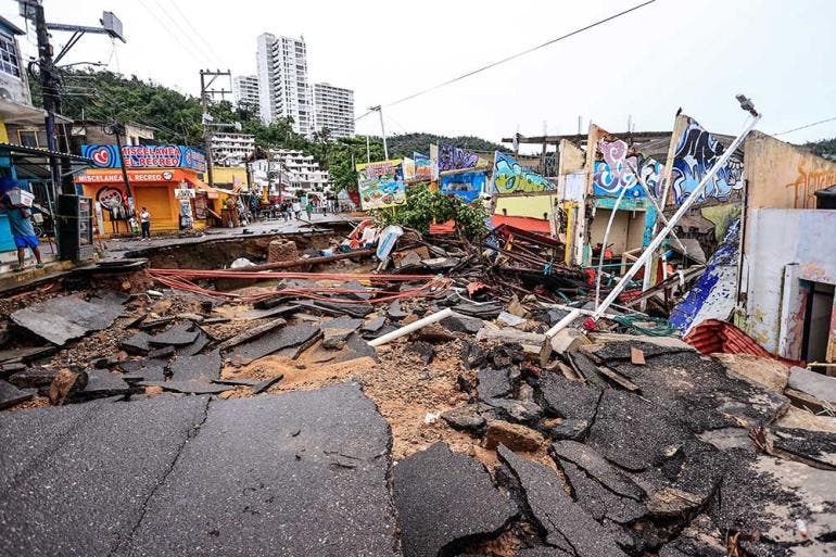 Deslaves, inundaciones y miles de damnificados en Acapulco por 'John' (EFE)