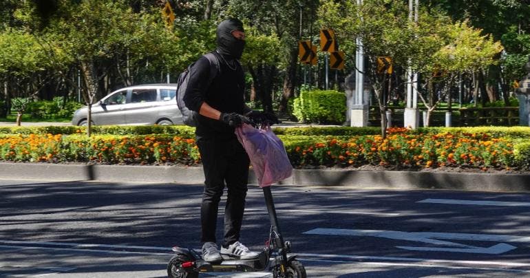 Morena confirma reforma para regular bicis electricas scooters