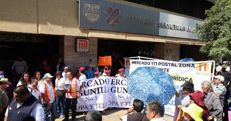 comerciantes megamarcha 4 marzo Sedeco Secgob