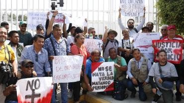 protestan Guerrero asesinatos periodistas Colima Michoacan