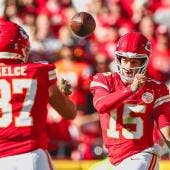 Travis Kelce y Patrick Mahomes