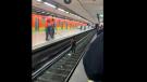 Hombre vías del Metro Línea 8