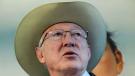 Ken Salazar EU Trump transicion paz